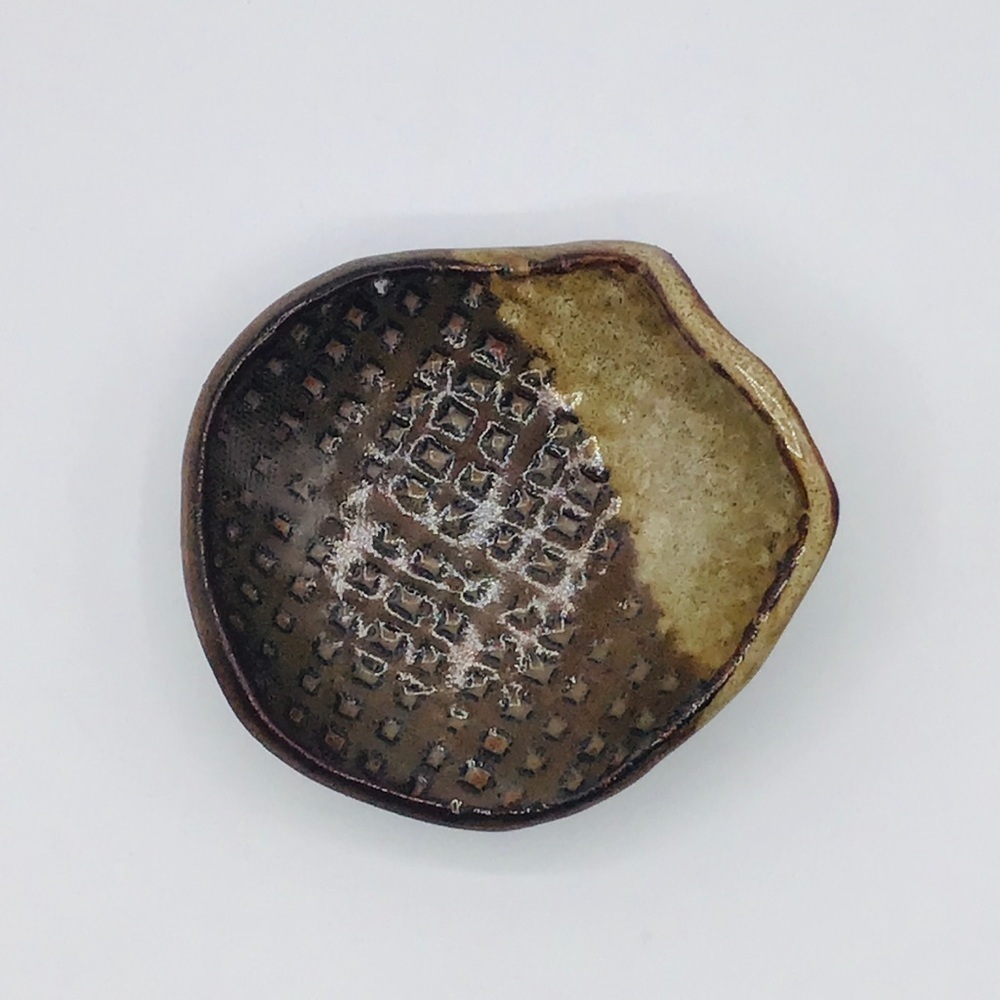 STUDIO Art Pottery Brown Stamped Texture Pedestal Trinket Soap Dish Cand…